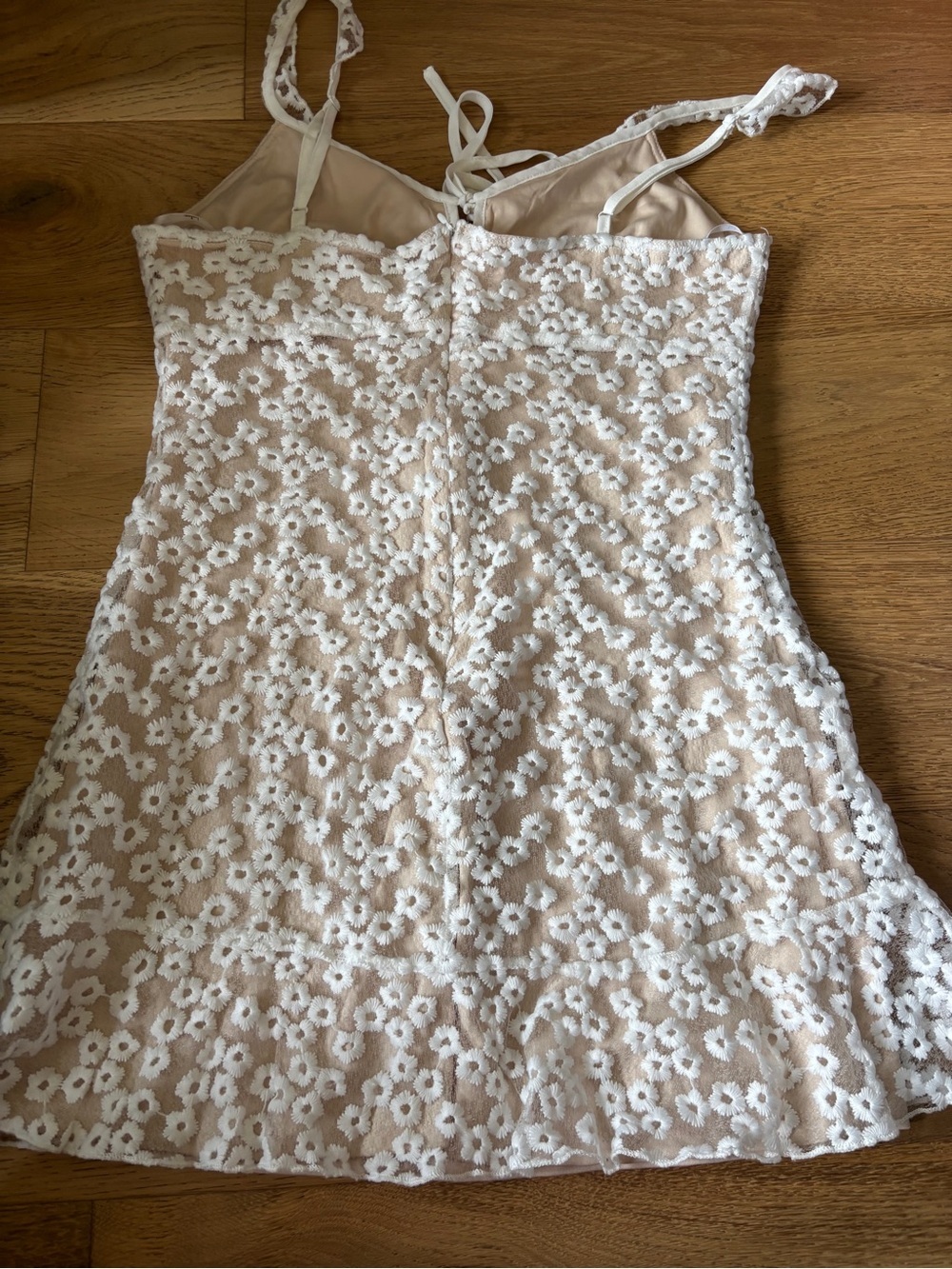 Lulu’s flower mini dress womens small - Picture 6 of 7